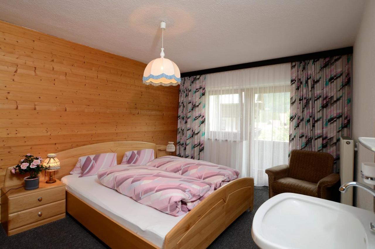 Gaestehaus Riml Längenfeld Rum bild